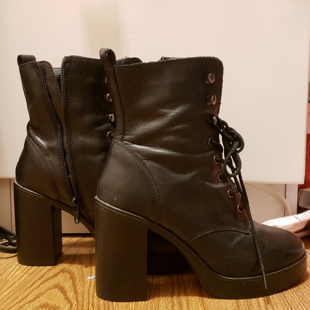Steve Madden Chunky Platform Heeled Black Combat Leather Boots